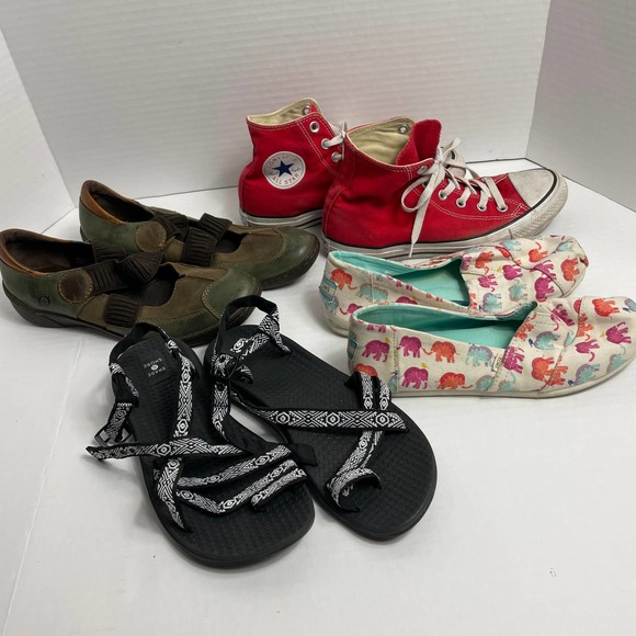 Converse Shoes - Bundle lot of Size 8 Women's shoes Converse, Toms, Born, Hiking sandals